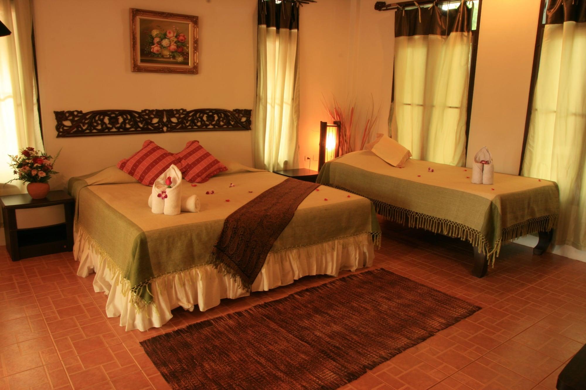 Varinda Garden 3*